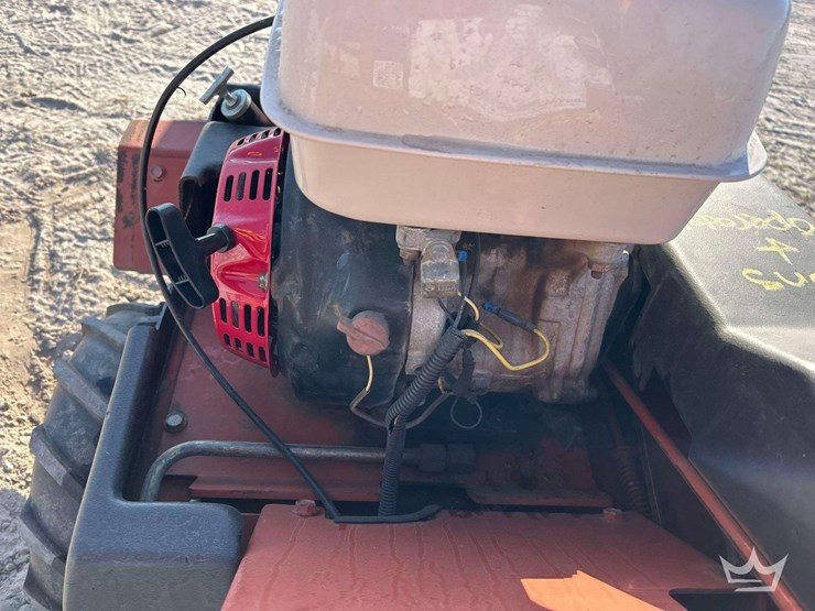 2002-ditch-witch-1230h-image-9