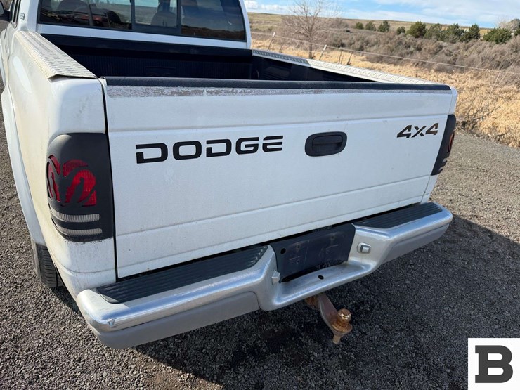 2001-dodge-dakota-image-17