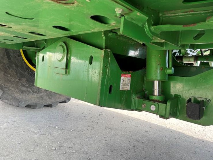 2017-john-deere-s680-image-34