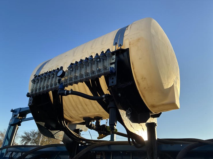 2010-kinze-3660-image-77