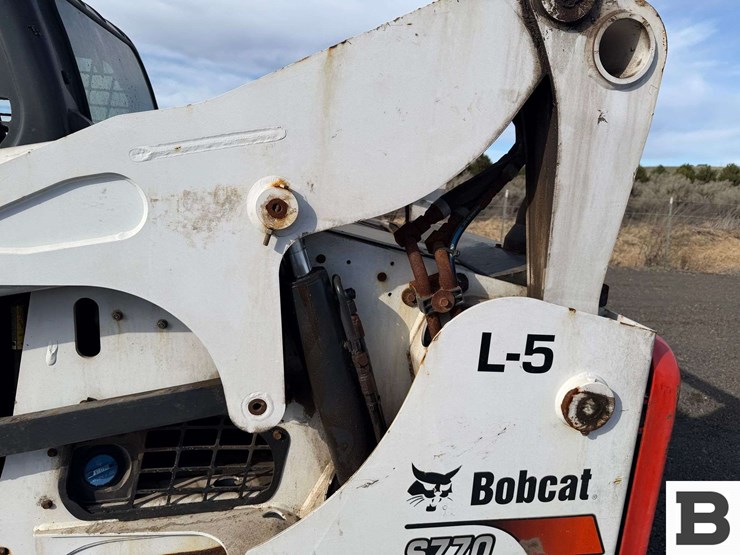 2019-bobcat-s770-image-18