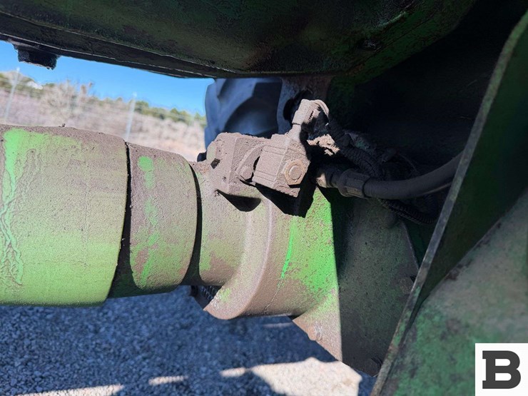 1992-john-deere-4760-image-24