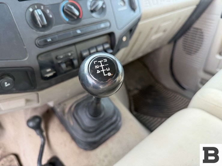 2008-ford-f350-image-40