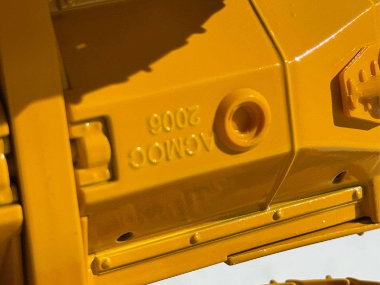 caterpillar-d9-image-11