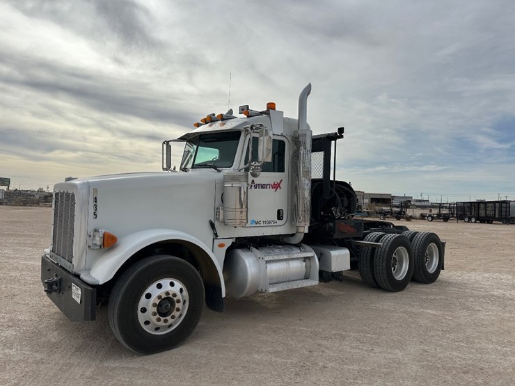 2013-peterbilt-367-image-1