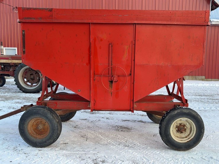 cobey-hopper-wagon-w/-8in-sideboards-image-1