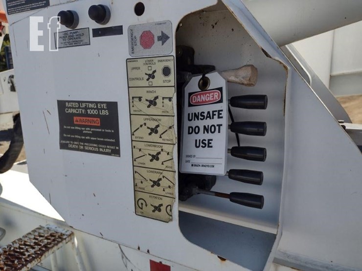 2008-international-durastar-4300-image-39