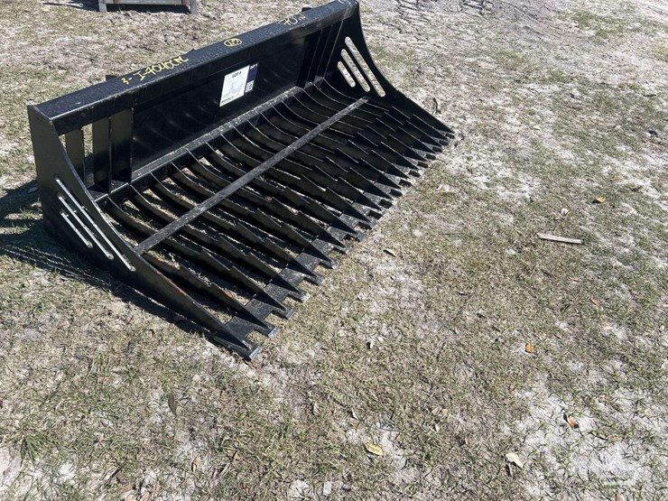 70in-rock-bucket-skid-steer-attachment-image-2
