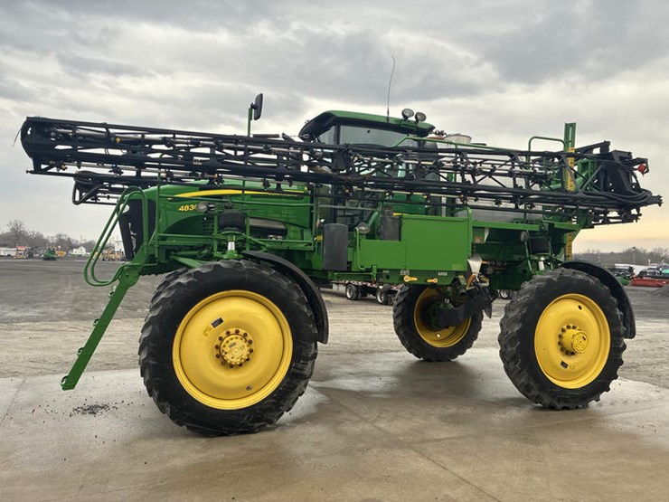 2011-john-deere-4830-image-10