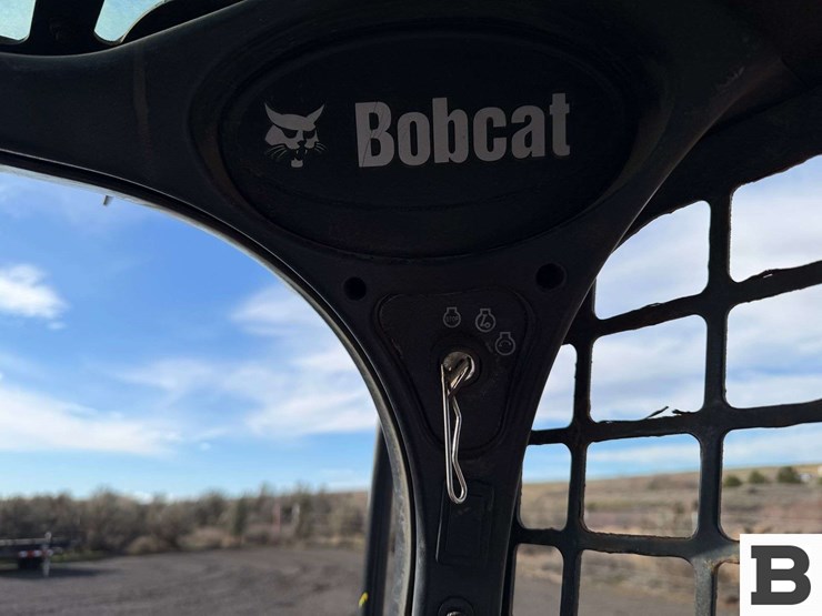 2019-bobcat-s770-image-37