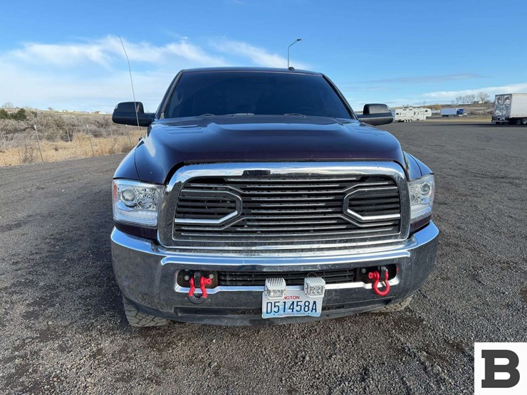 2015-dodge-2500-image-9