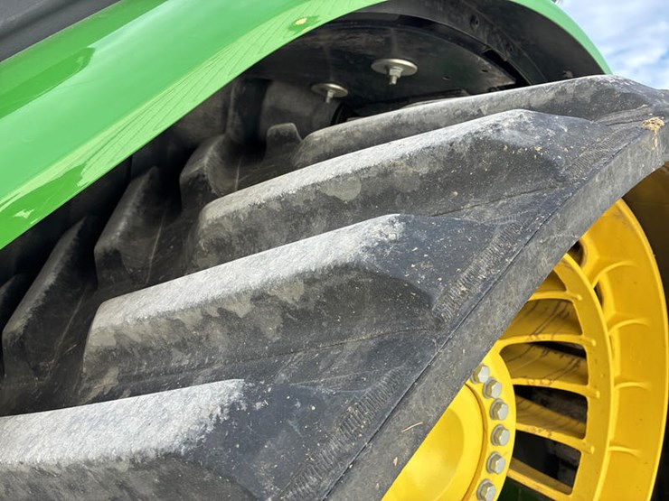 2023-john-deere-9rx-590-image-70