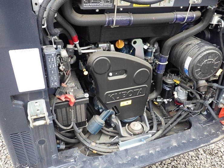 2024-kubota-svl75-3-image-11