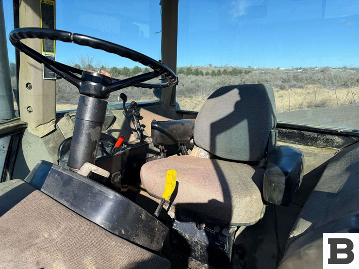 1992-john-deere-4760-image-75