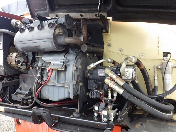 2003-jlg-600s-image-9