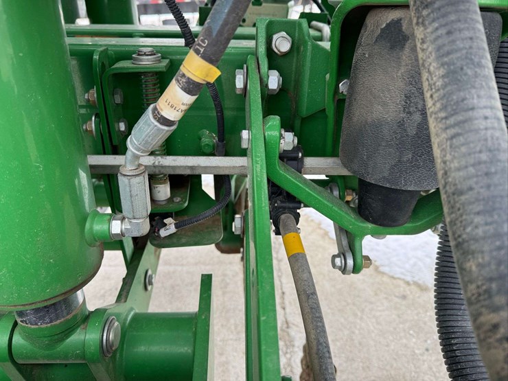 john-deere-1795-image-73