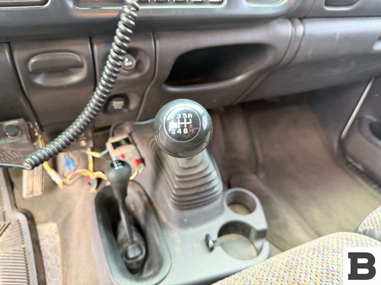 2001-dodge-ram-3500-image-45