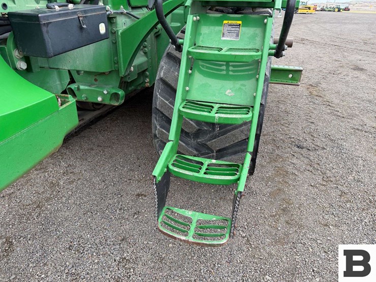 2014-john-deere-8310rt-image-16
