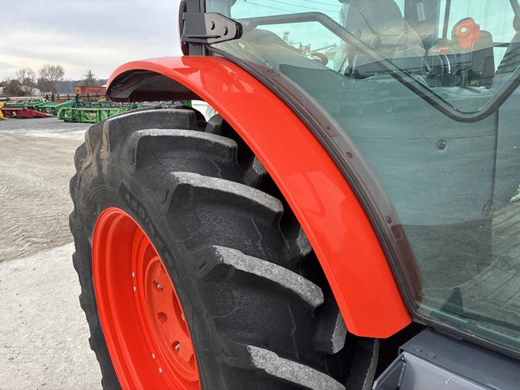 2024-kubota-m6-131-image-34