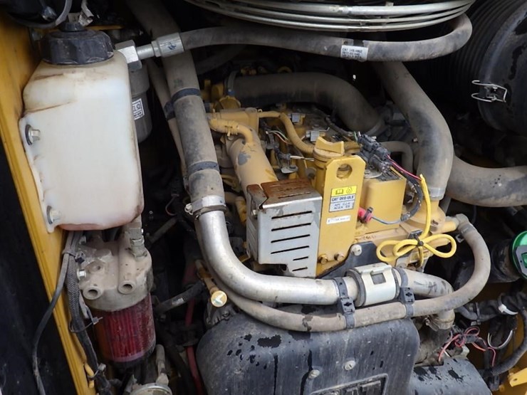 caterpillar-259d-image-11