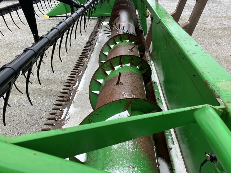 2001-john-deere-920-image-5