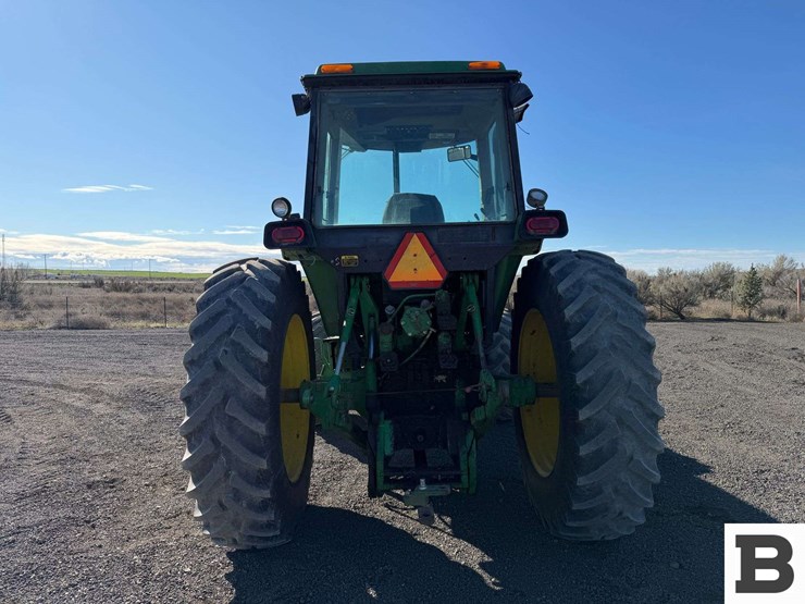 1992-john-deere-4760-image-5