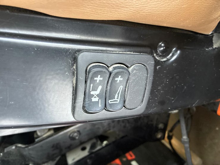 2016-kenworth-t680-image-51