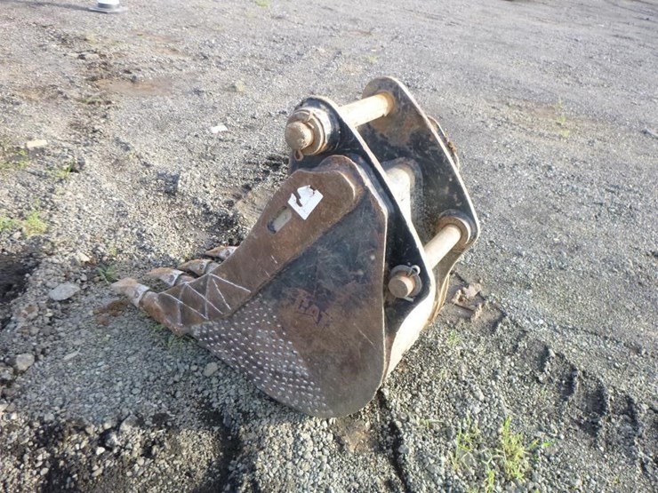 caterpillar-18-image-4