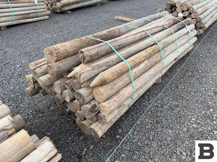 ..-wooden-posts-image-8