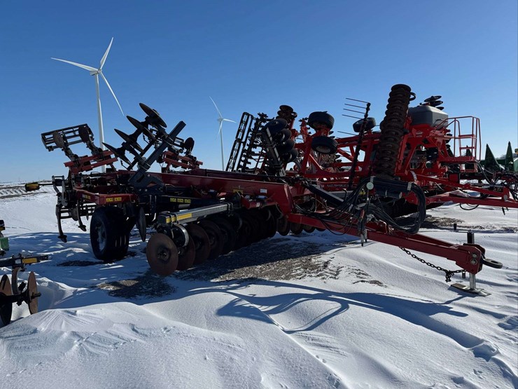 2016-case-ih-2016-image-2