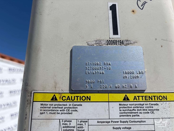 stertil-koni-18000lbs-2-post-auto-lift-image-26