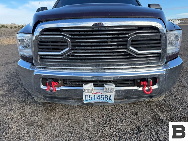 2015-dodge-2500-image-10