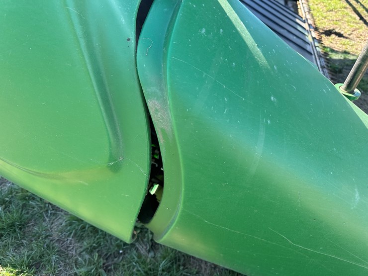 john-deere-630d-image-51