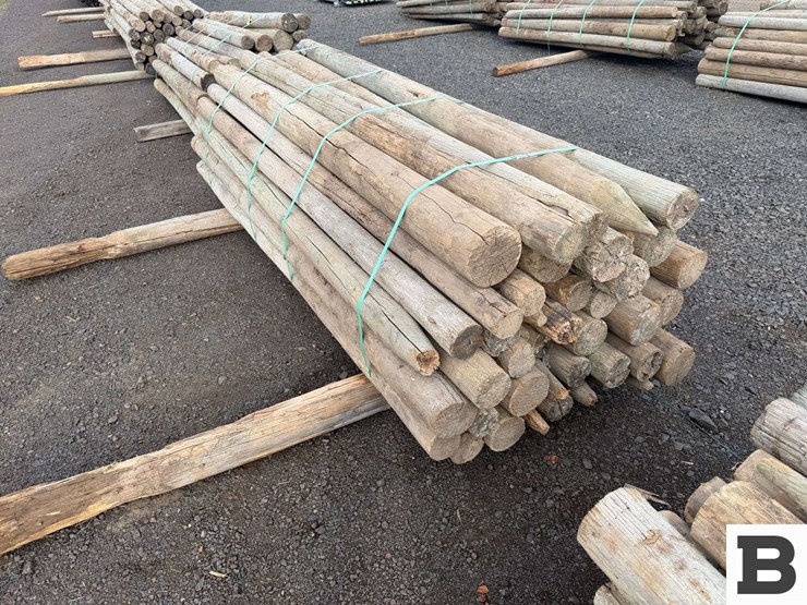 ..-wooden-posts-image-6