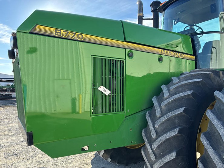 1996-john-deere-8770-image-38