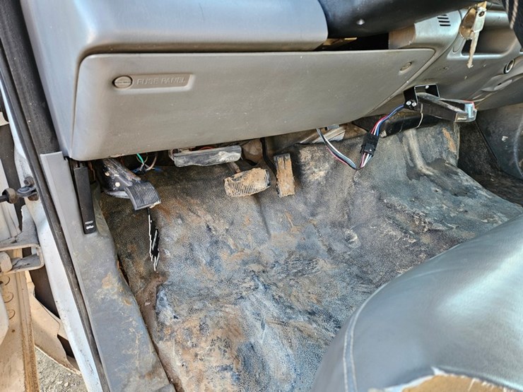 2003-ford-f550-image-20