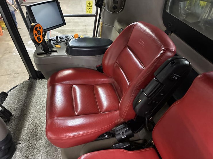 2012-case-ih-7230-image-90