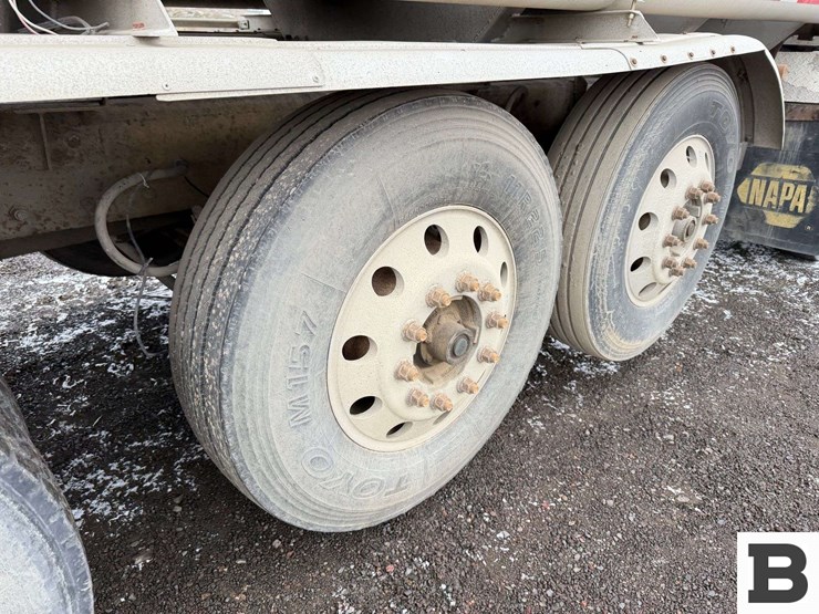 1998-kenworth-t800-image-61