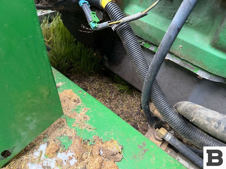 2004-john-deere-9660-sts-image-102