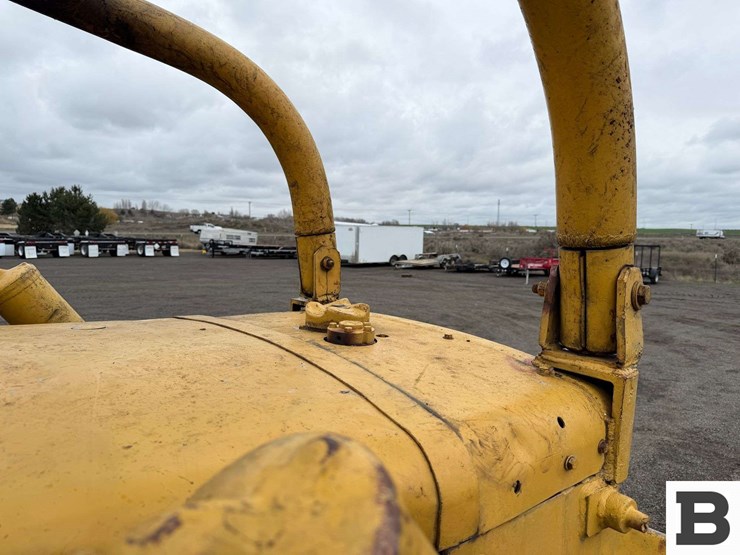 caterpillar-d6-image-53