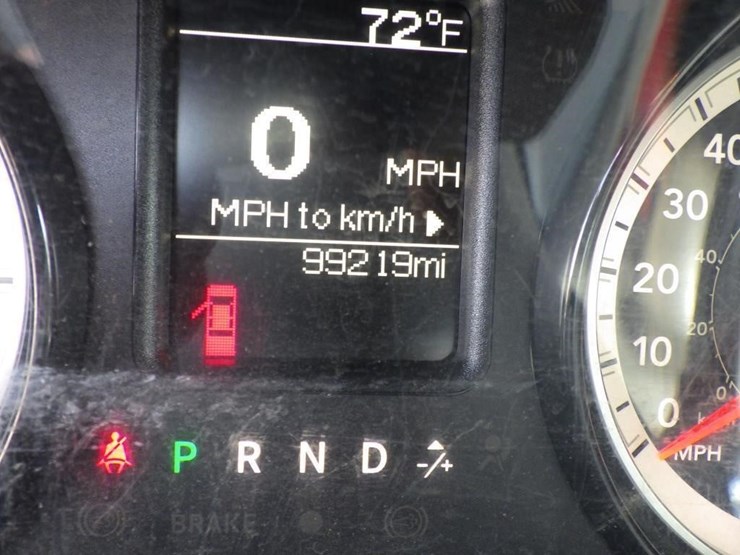 2018-dodge-2500-image-14