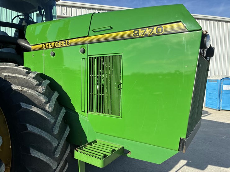 1996-john-deere-8770-image-16