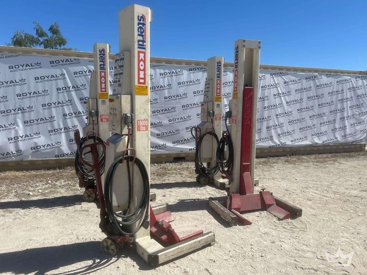 stertil-koni-18000lbs-4-post-auto-lift-image-1