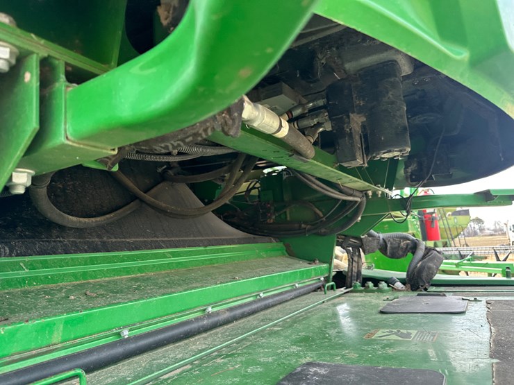 2020-john-deere-s770-image-63
