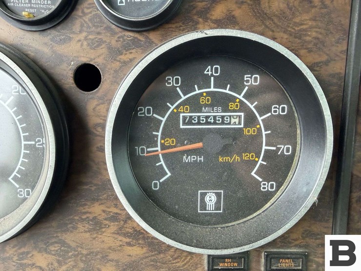 1998-kenworth-t800-image-88