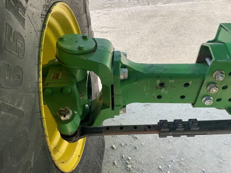 2017-john-deere-s680-image-38