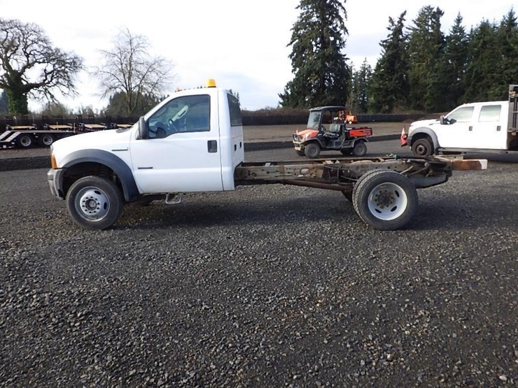 2007-ford-f550-image-8