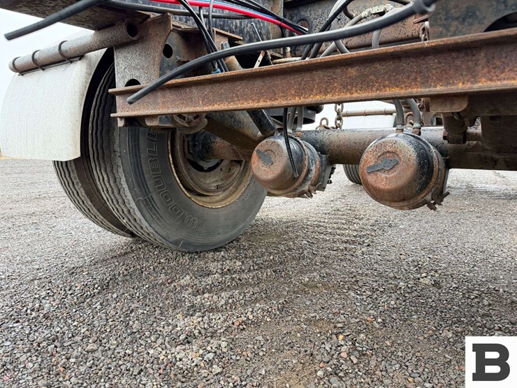 2011-dionbilt-dbnsl-220ar-chassis-trailer-image-26