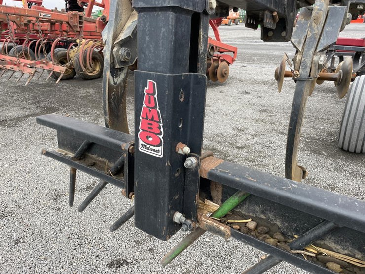 #5042-•-m&w-earthmaster-image-36