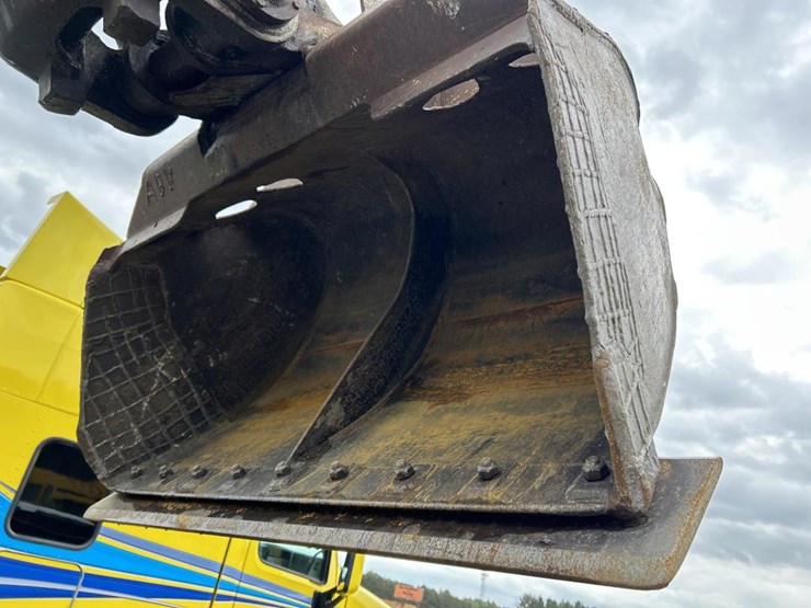 2005-gradall-xl4100-ii-image-11